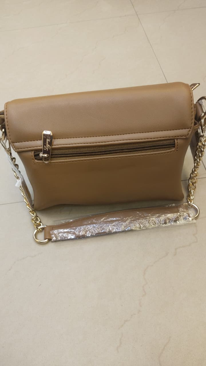Premium Leather Sling Bag for Women | Spacious Side Bag with 4 Compartments & Inner Pockets | Stylish Light Brown Daily Use Handbag