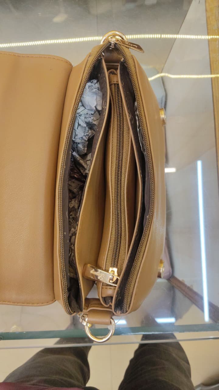 Premium Leather Sling Bag for Women | Spacious Side Bag with 4 Compartments & Inner Pockets | Stylish Light Brown Daily Use Handbag