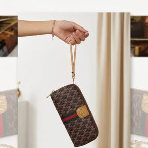 Imported High-End Fashion PU Handkit Clutch in Dark Brown | Elegant Women’s Handheld Bag for Party, Casual & Formal Use